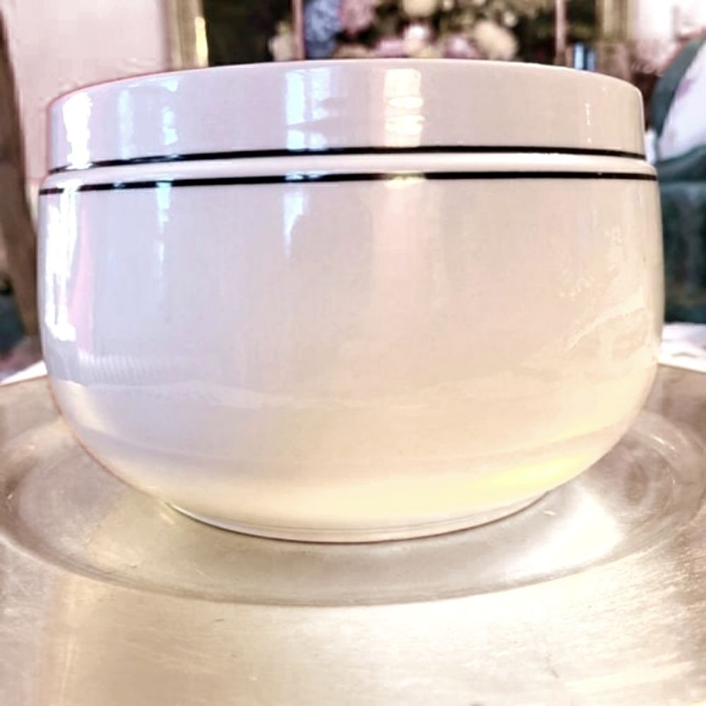 Vintage Mint Goebel Atelier Porcelain Serving Bowl 6.5" Dia.Bavaria West Germany